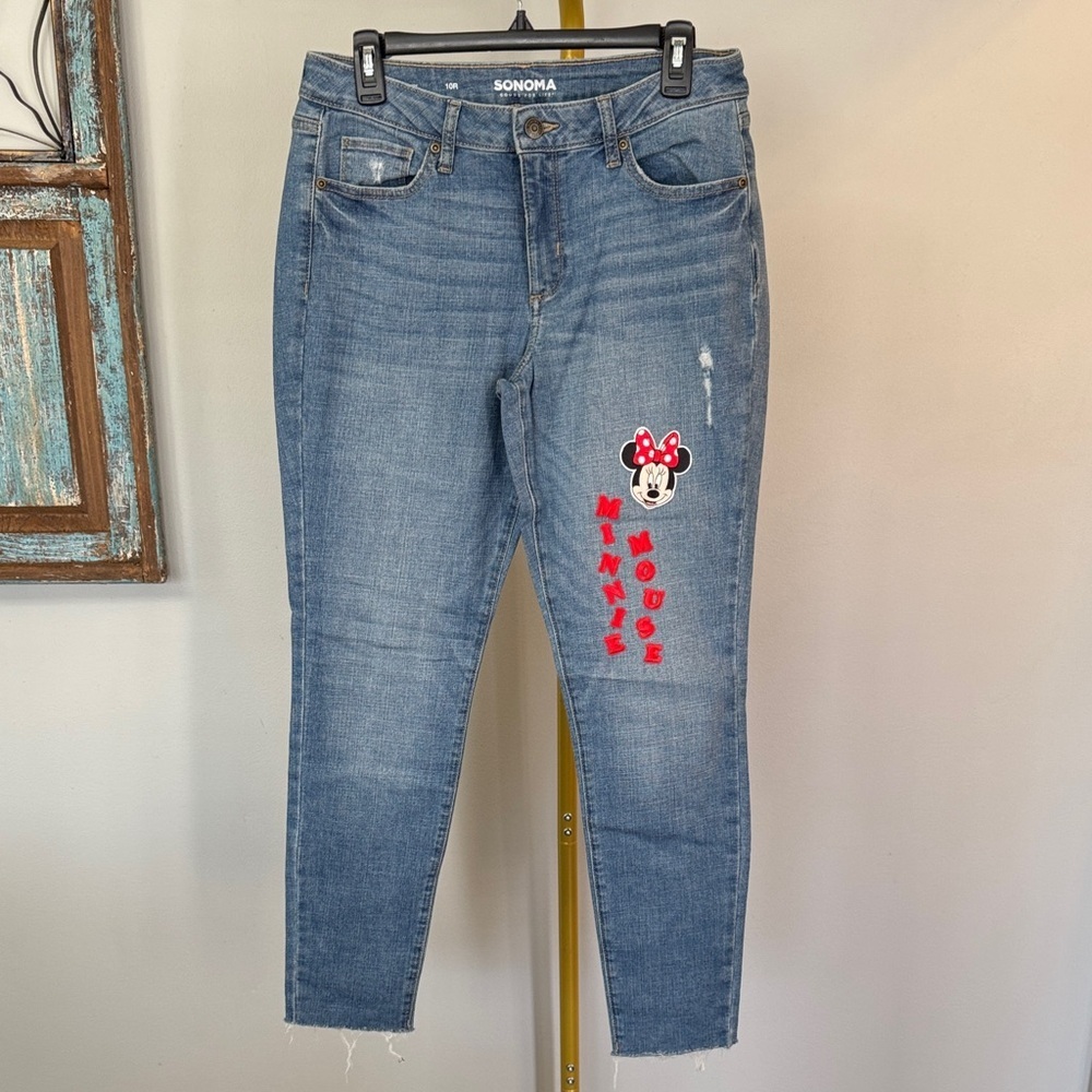 Sonoma Skinny denim Jeans with Minnie Mouse patchwork detail EUC 10